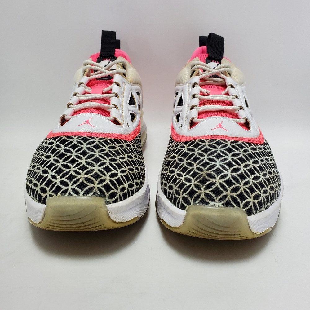 Nike Women's Sneakers - Black, Pink, and White - Picture 6 of 12